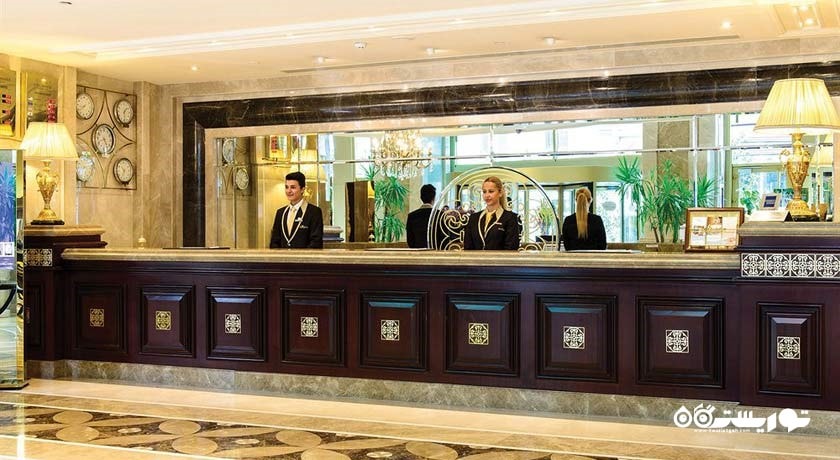 میز پذیرش هتل الیت ورلد